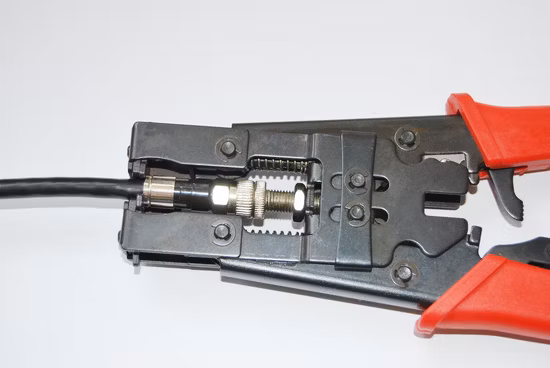 Connecteur RF à compression RG6 pour câble coaxial